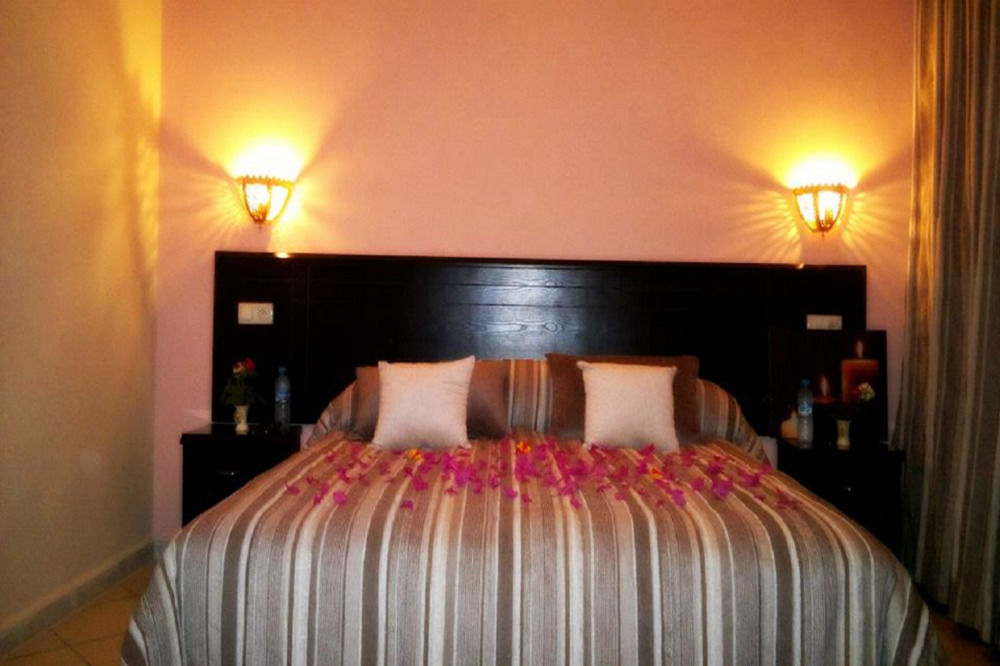 Hotel Rama Oued Laou Eksteriør bilde